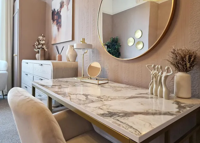 Exquisite 1-bed Flat In Clifton *