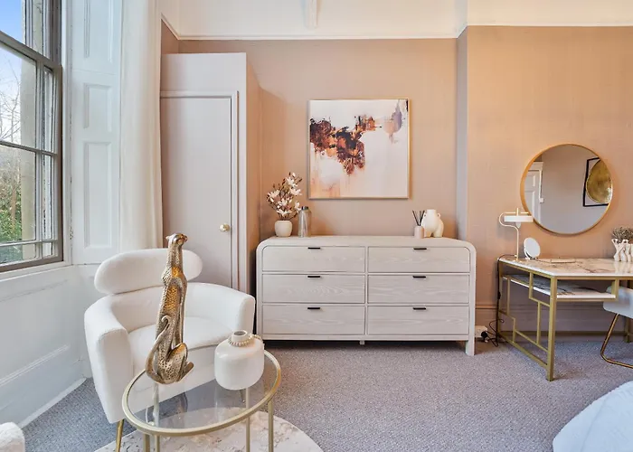 Lejlighed Exquisite 1-bed Flat In Clifton *