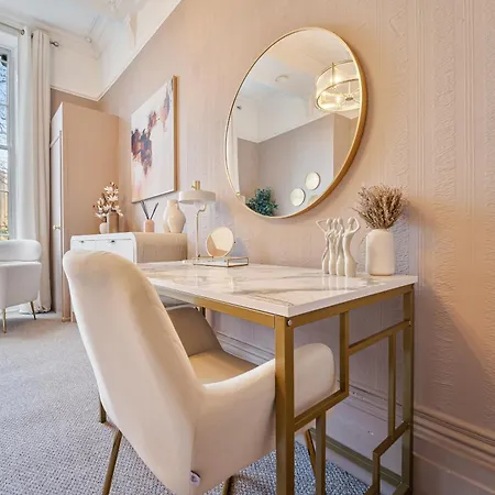 Apartment Exquisite 1-bed Flat In Clifton Bristol