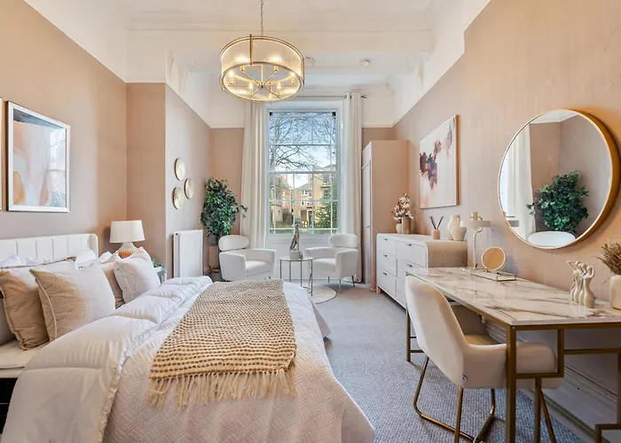 Lägenhet Exquisite 1-bed Flat In Clifton *